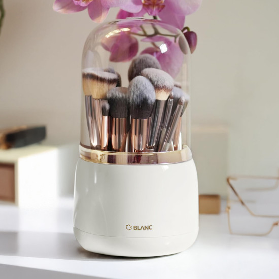 מעמד מסתובב 360° למברשות וכלי איפור